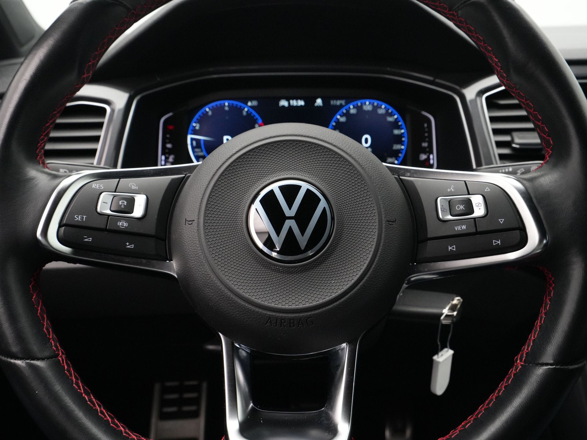 Volkswagen - T-Roc 1.5 TSI Sport business R - 2022
