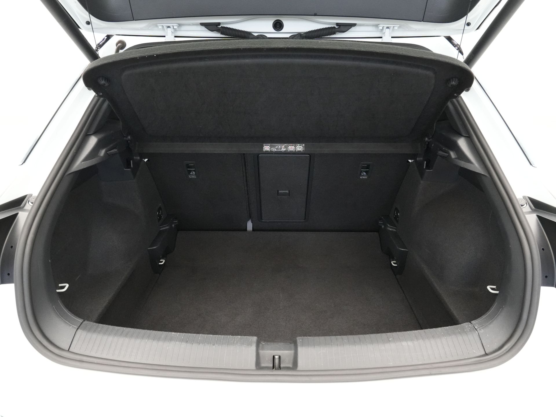 Volkswagen - T-Roc 1.5 TSI Sport Business R - 2021