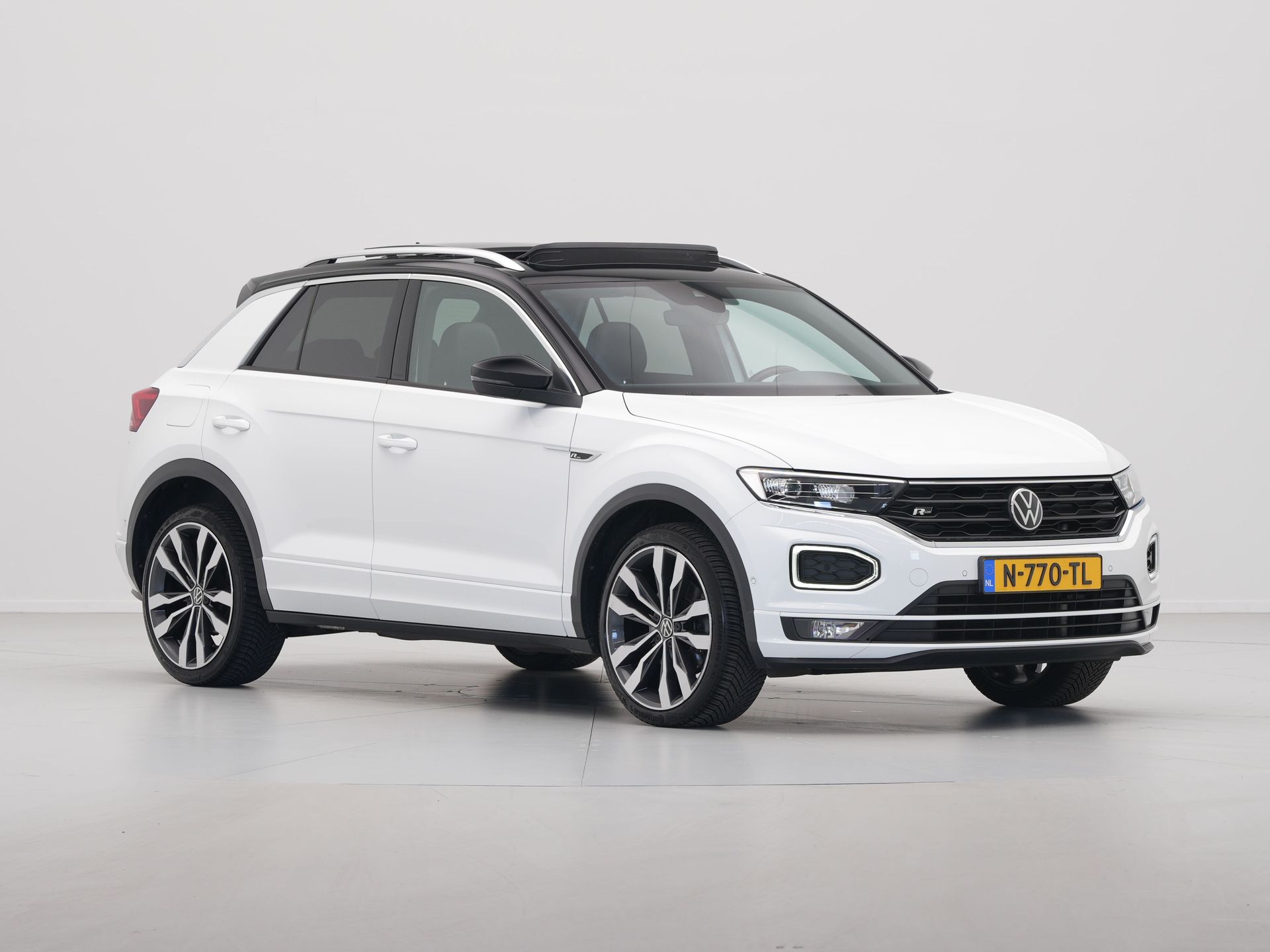 Volkswagen - T-Roc 1.5 TSI Sport Business R - 2021