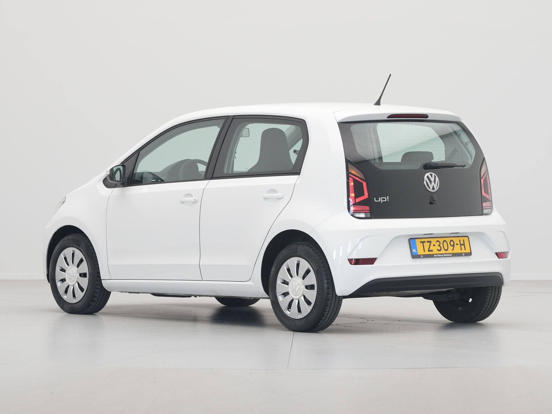 Volkswagen - up! 1.0 BMT move up! - 2018