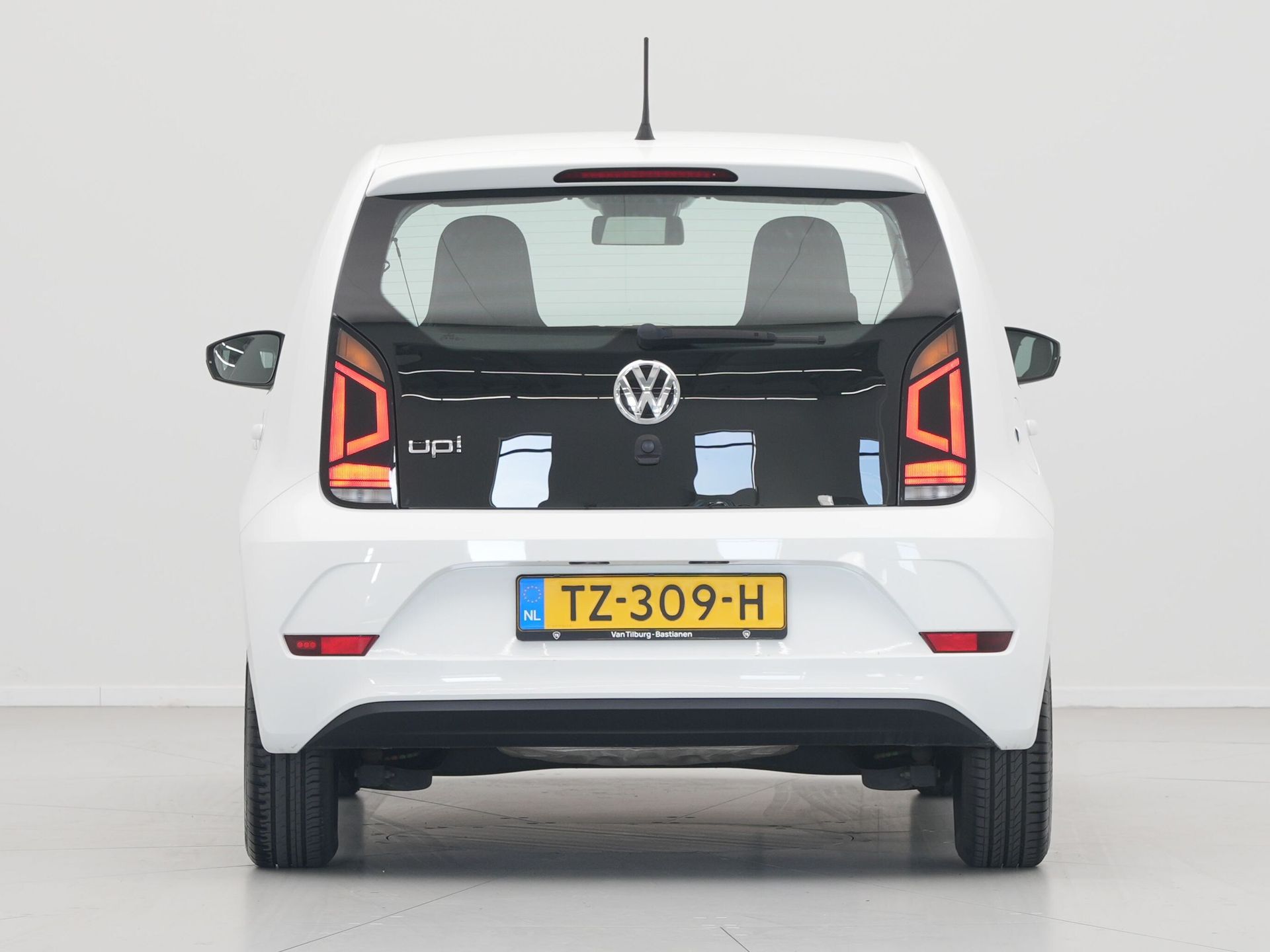 Volkswagen - up! 1.0 BMT move up! - 2018