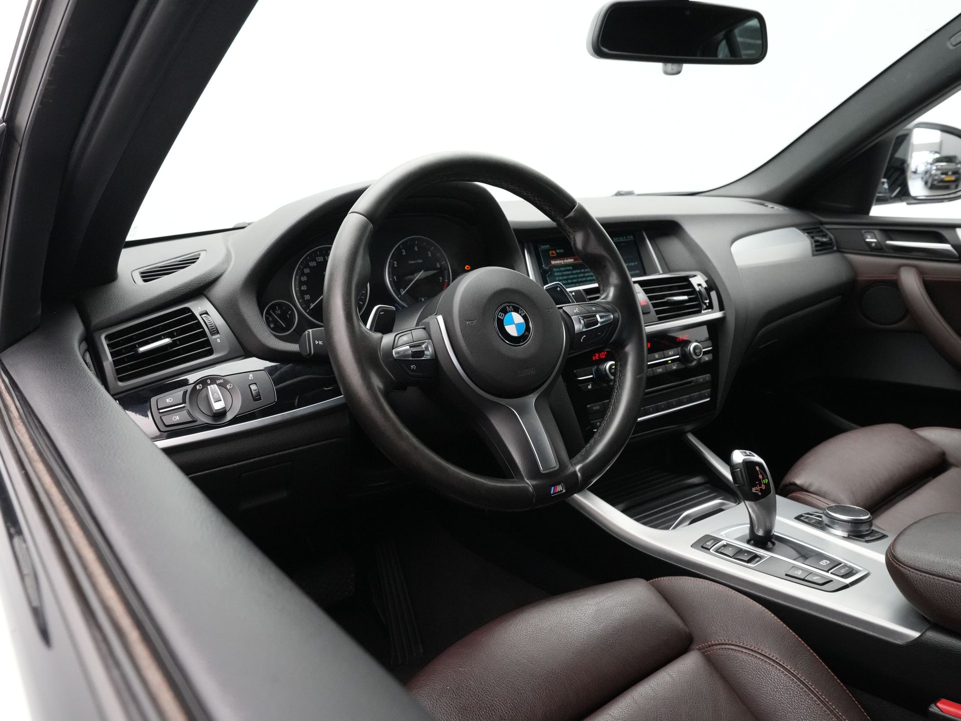 BMW - X4 xDrive20i High Executive xLine Edition - 2017