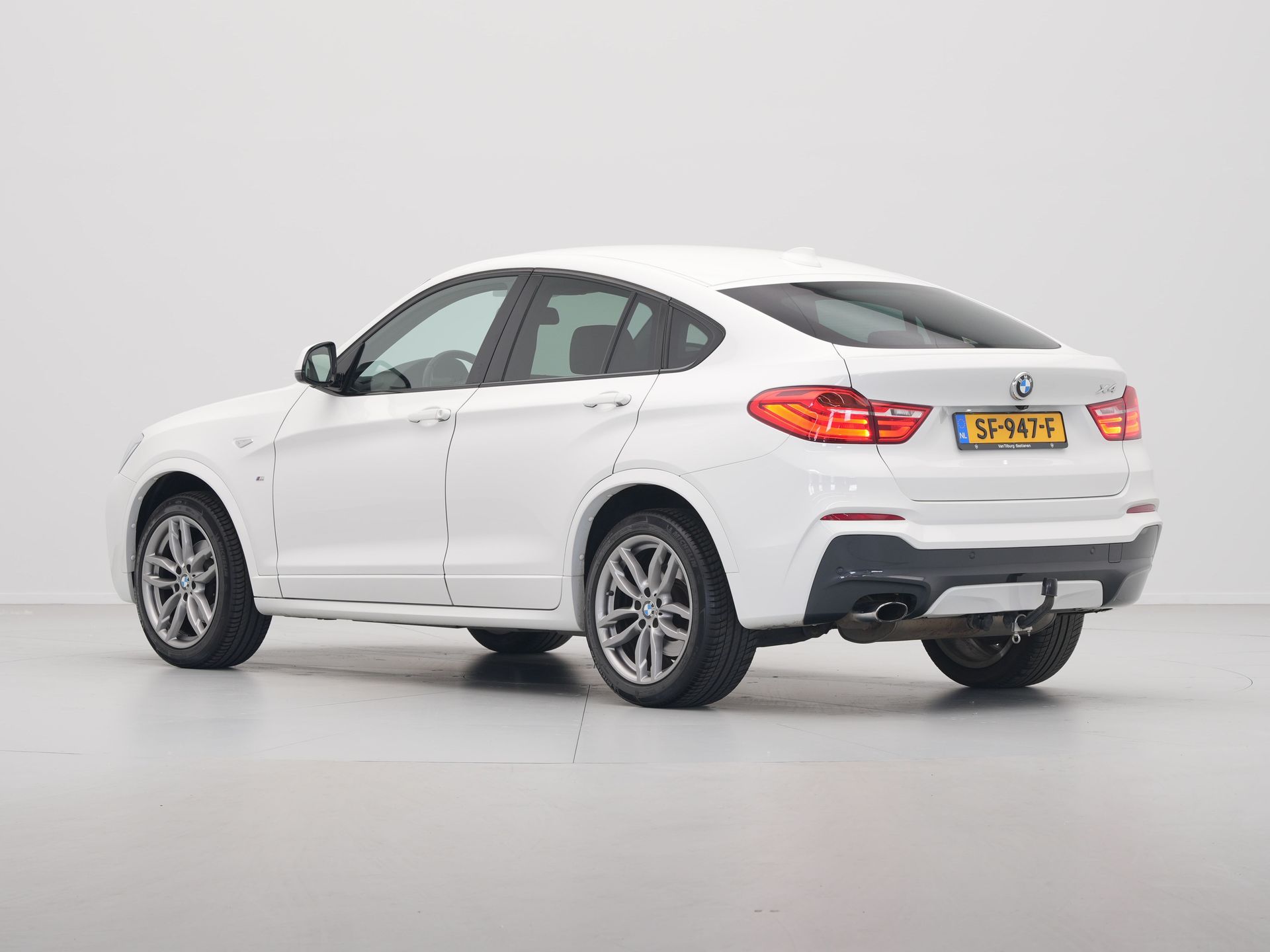 BMW - X4 xDrive20i High Executive xLine Edition - 2017