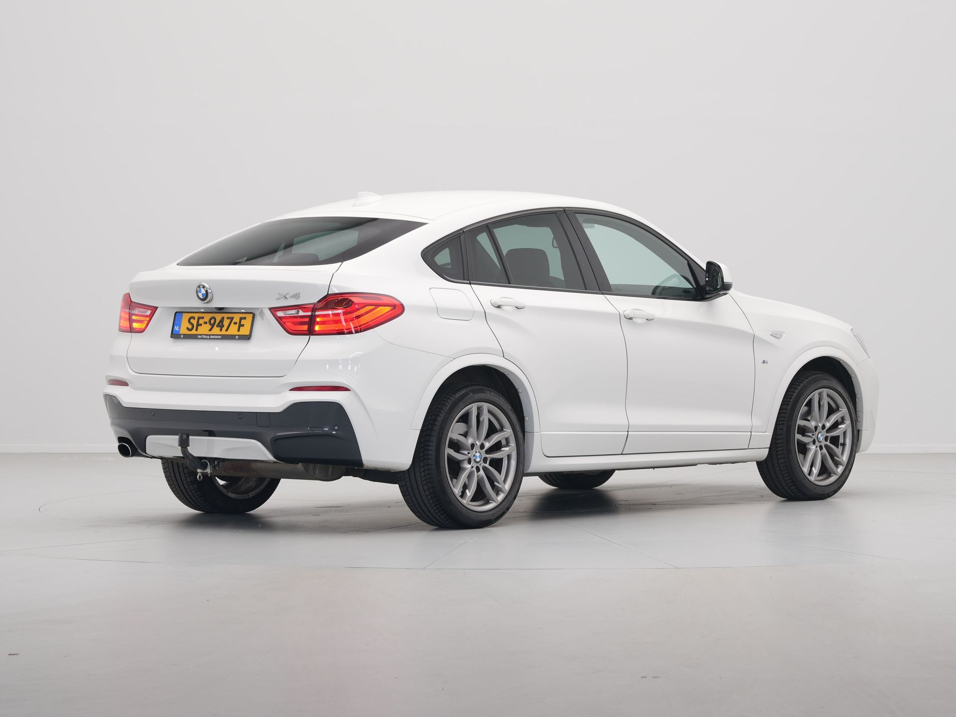 BMW - X4 xDrive20i High Executive xLine Edition - 2017