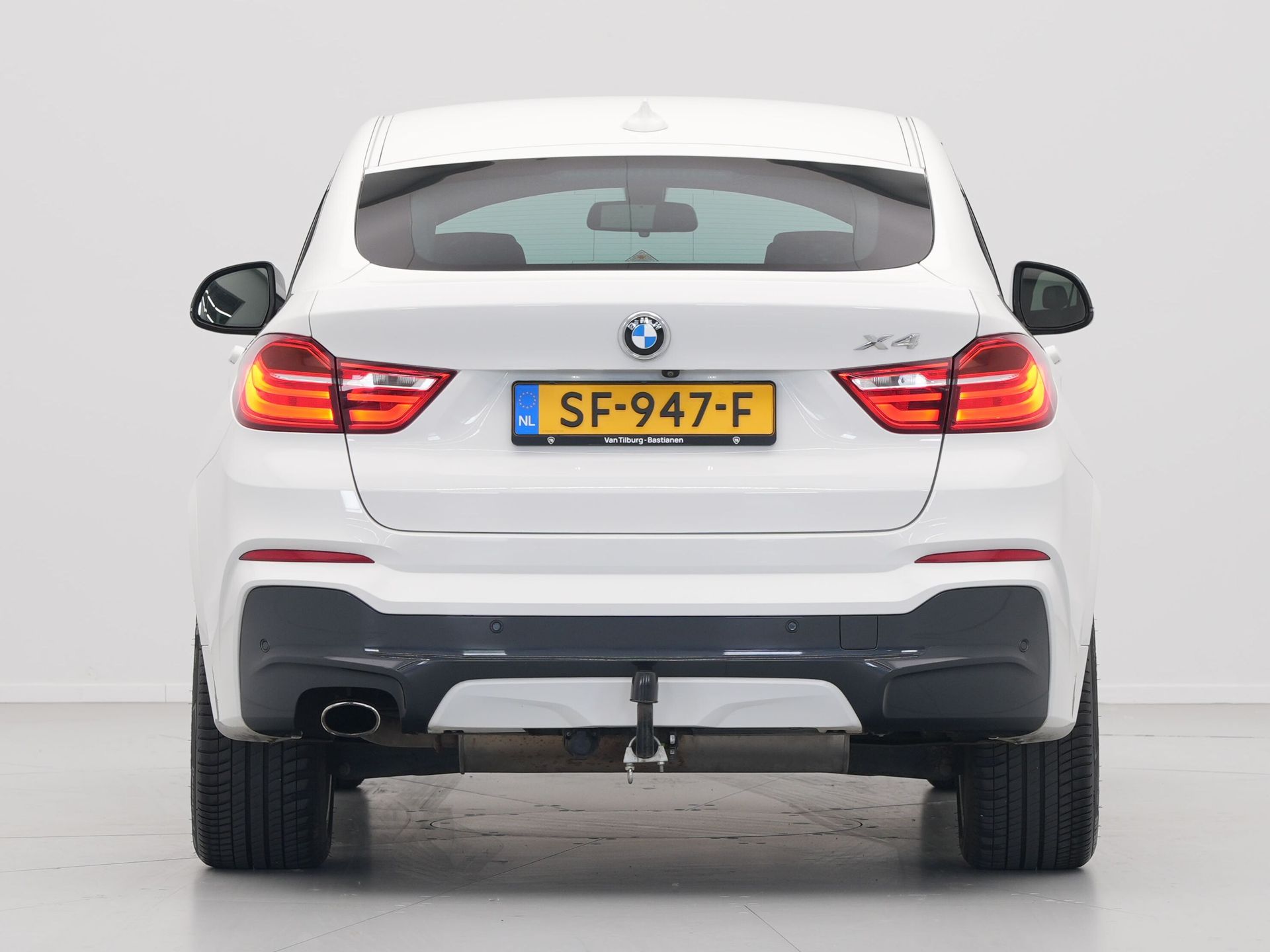 BMW - X4 xDrive20i High Executive xLine Edition - 2017