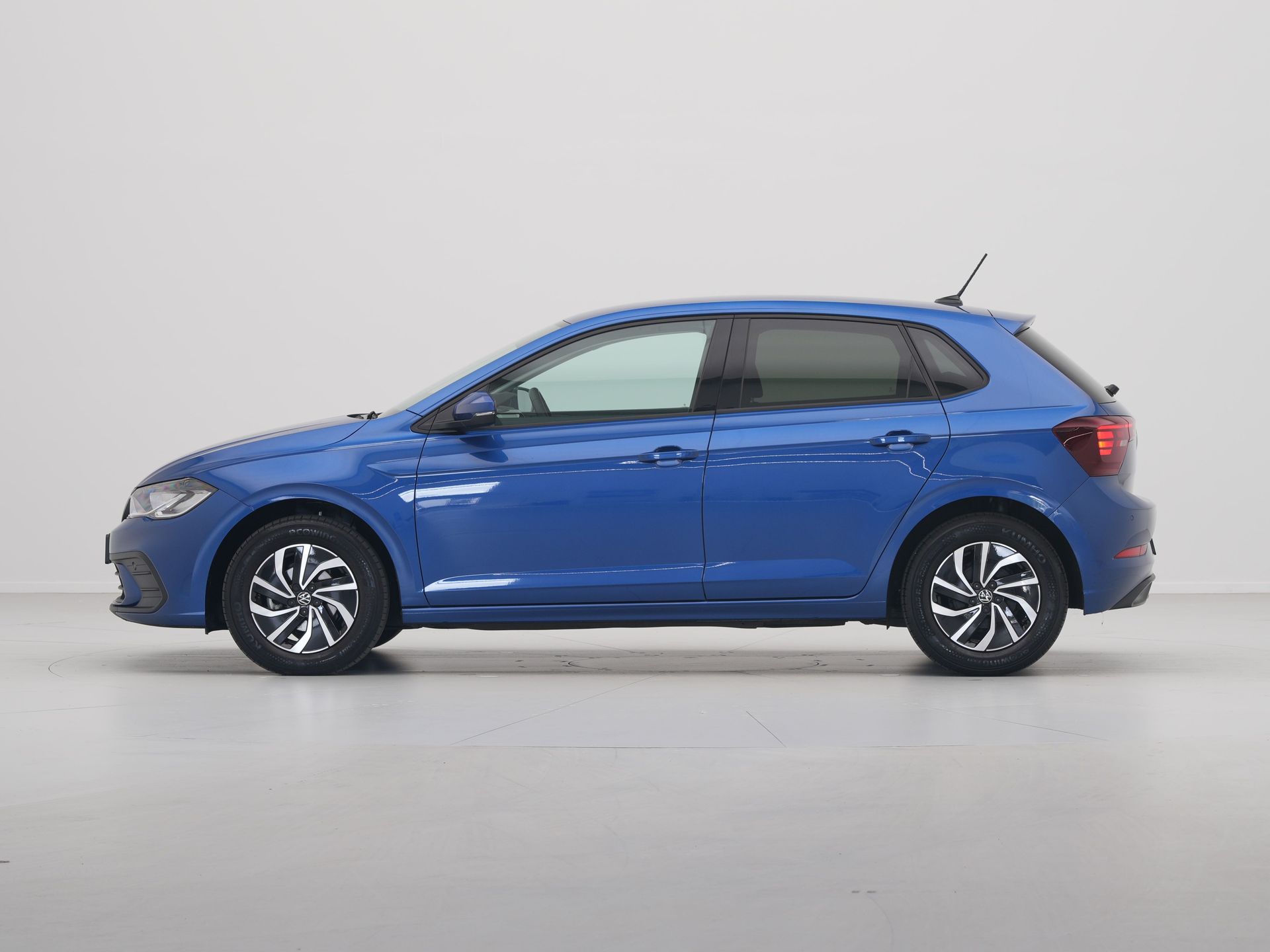 Volkswagen - Polo 1.0 TSI 95pk DSG Life Edition - 2024