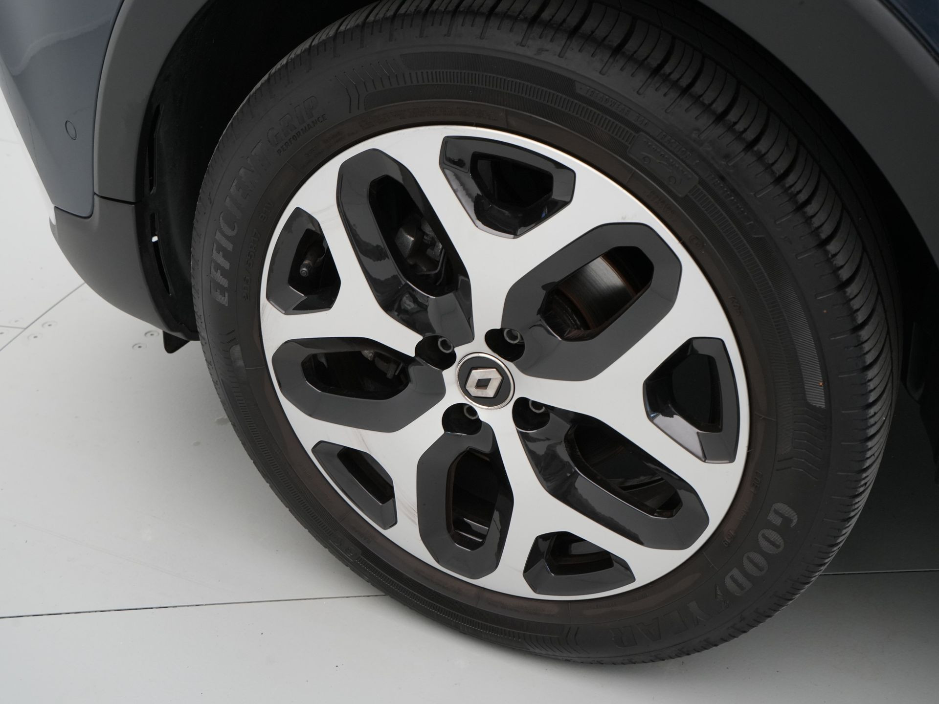 Renault - Captur 1.3 TCe 150pk EDC Intens - 2019