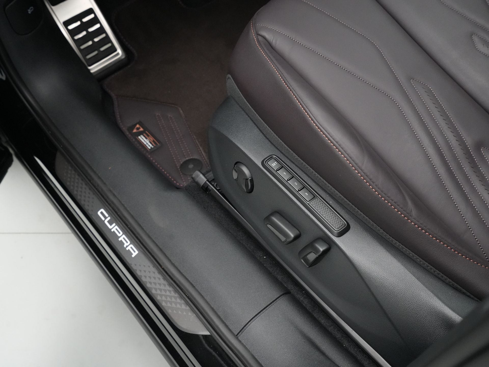 CUPRA - Terramar 1.5 TSI e-Hybrid 272pk VZ Performance - 2024