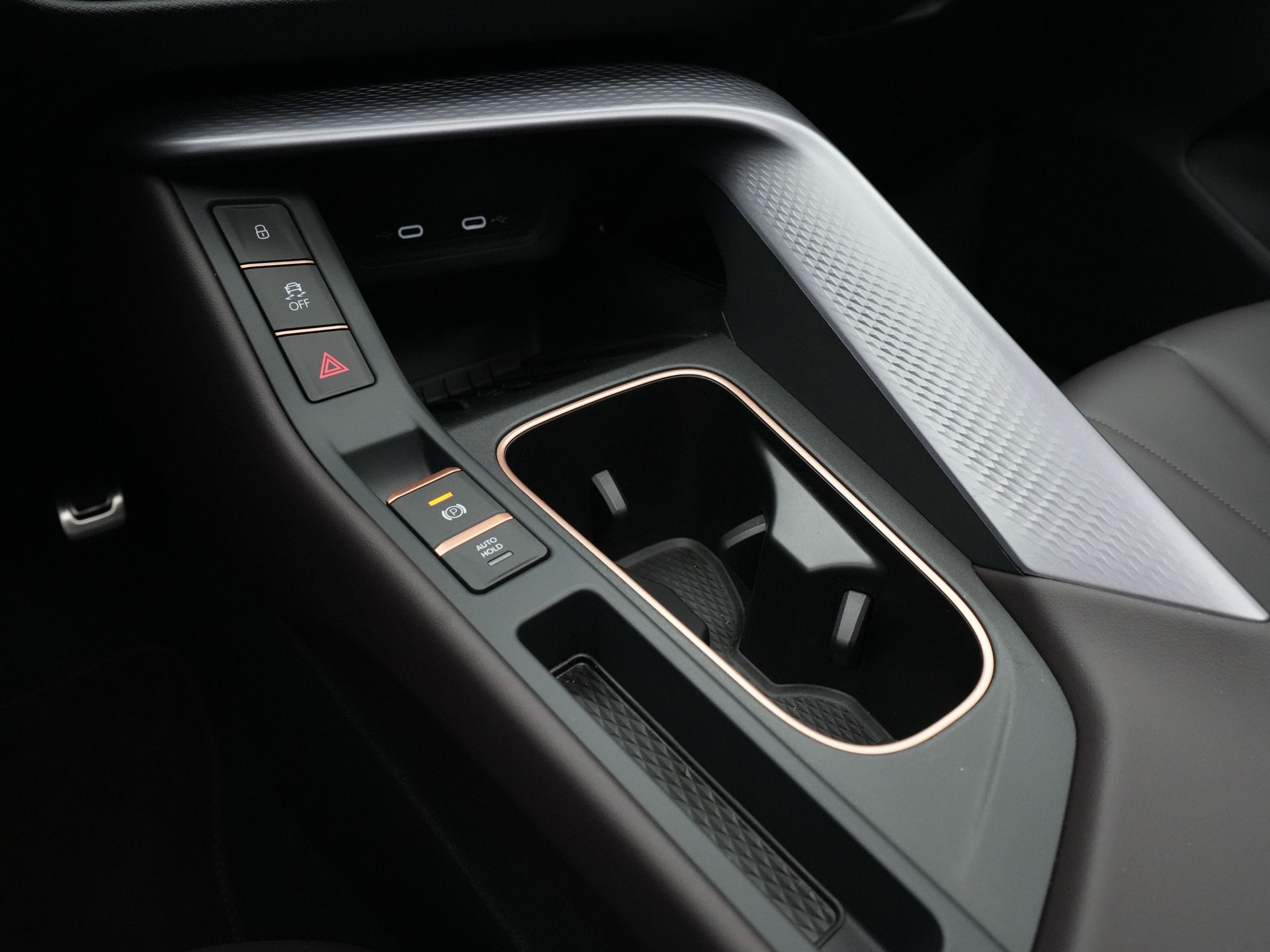 CUPRA - Terramar 1.5 TSI e-Hybrid 272pk VZ Performance - 2024