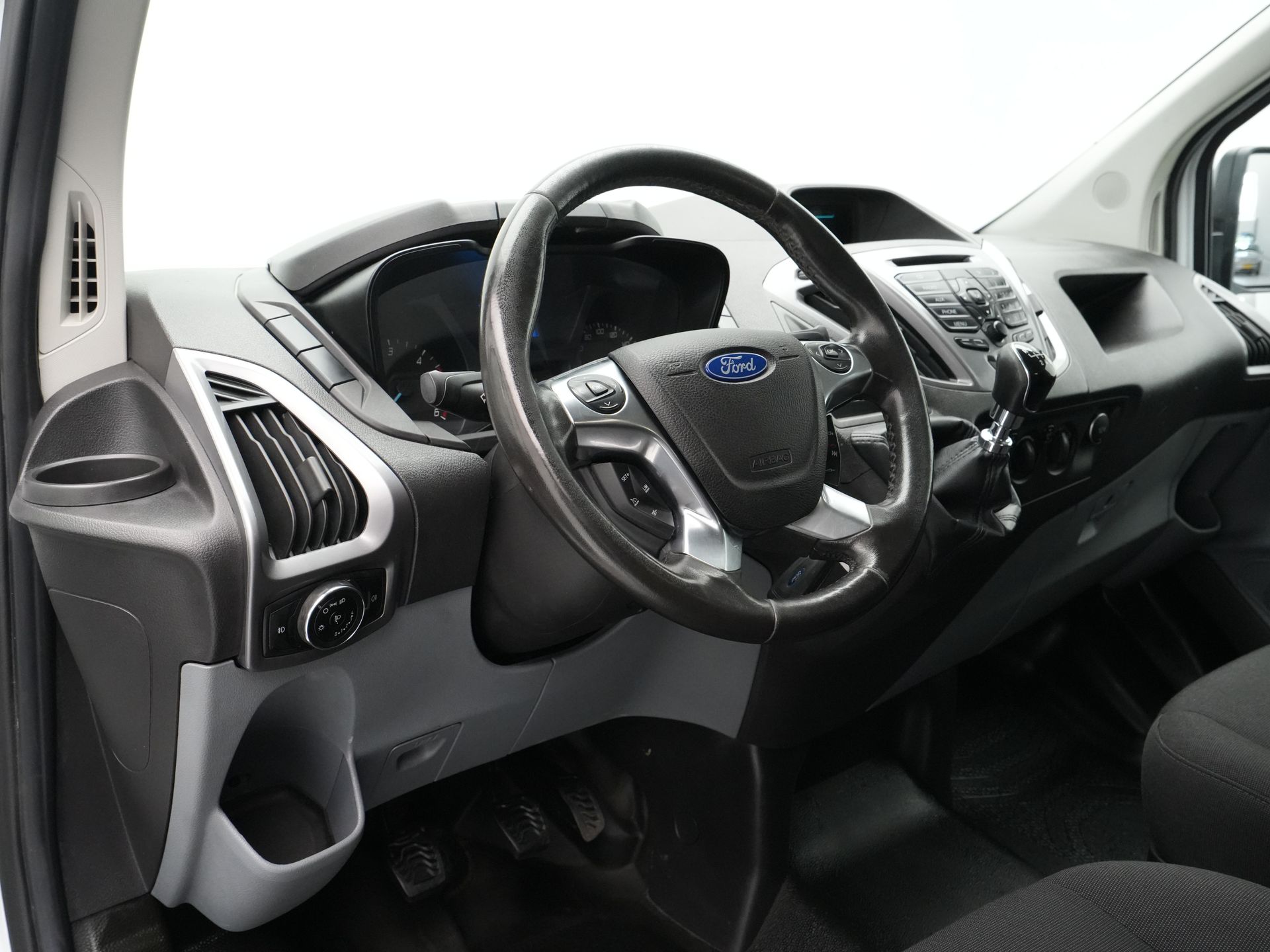 Ford - Transit 310 2.2 TDCI 125pk L2H1 Ambiente - 2016