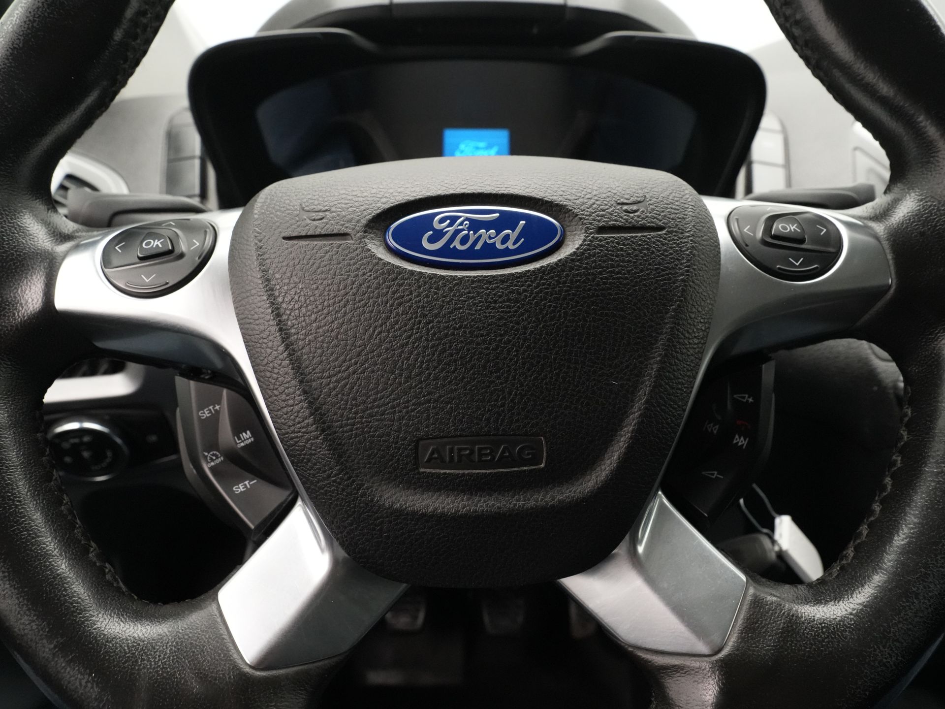 Ford - Transit 310 2.2 TDCI 125pk L2H1 Ambiente - 2016