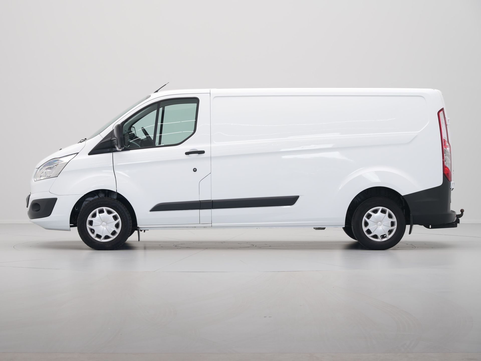 Ford - Transit 310 2.2 TDCI 125pk L2H1 Ambiente - 2016