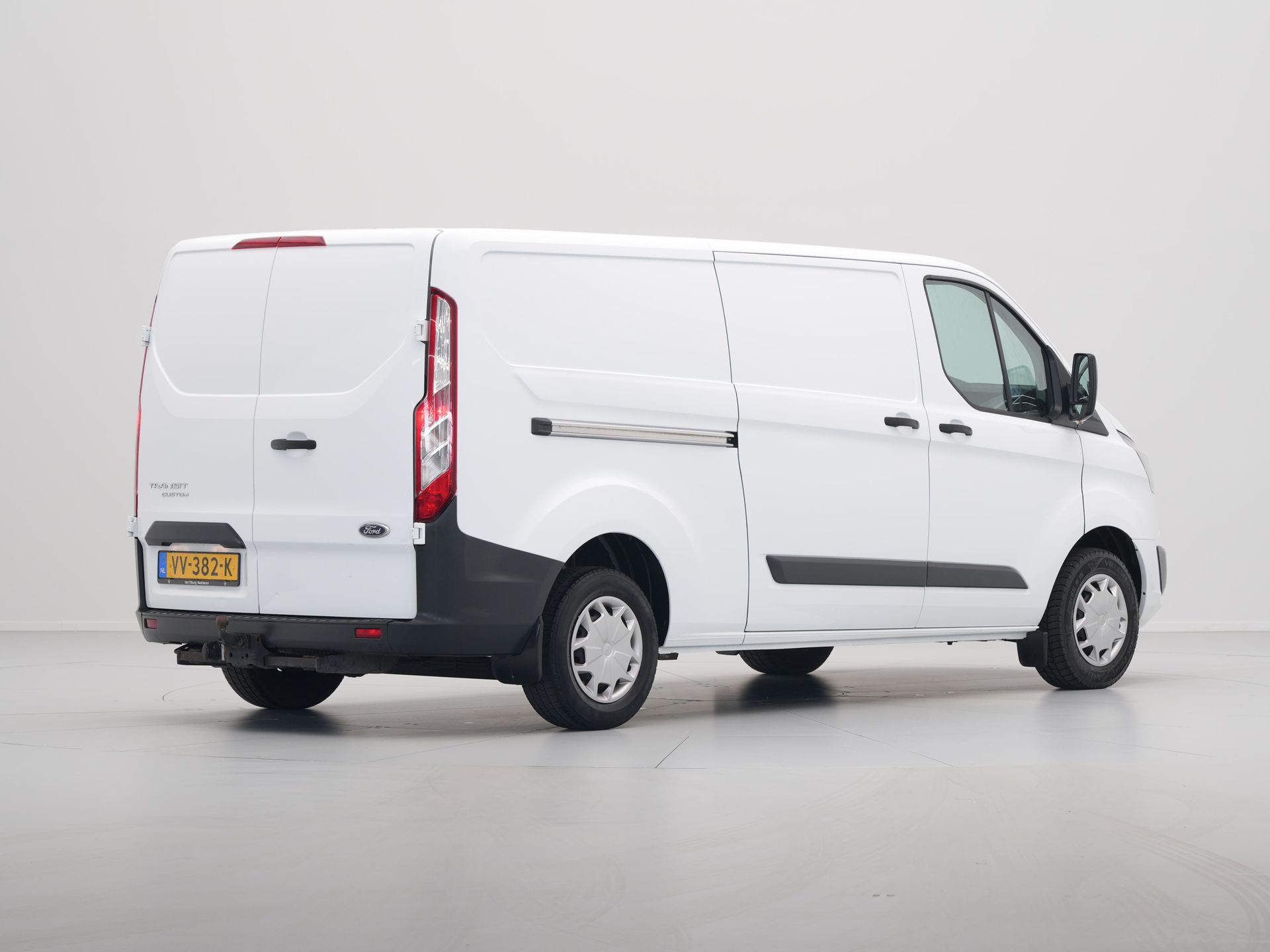 Ford - Transit 310 2.2 TDCI 125pk L2H1 Ambiente - 2016