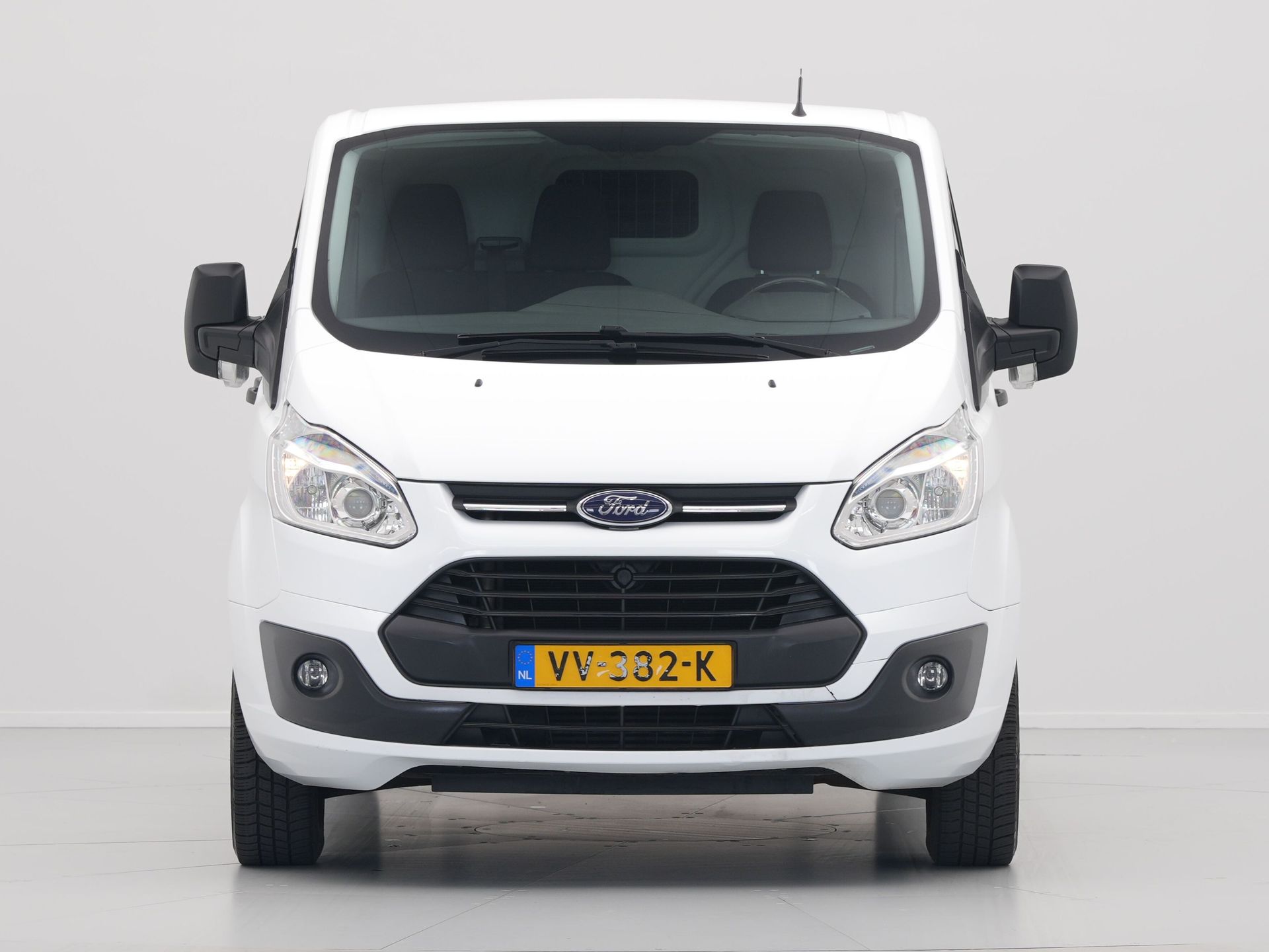 Ford - Transit 310 2.2 TDCI 125pk L2H1 Ambiente - 2016