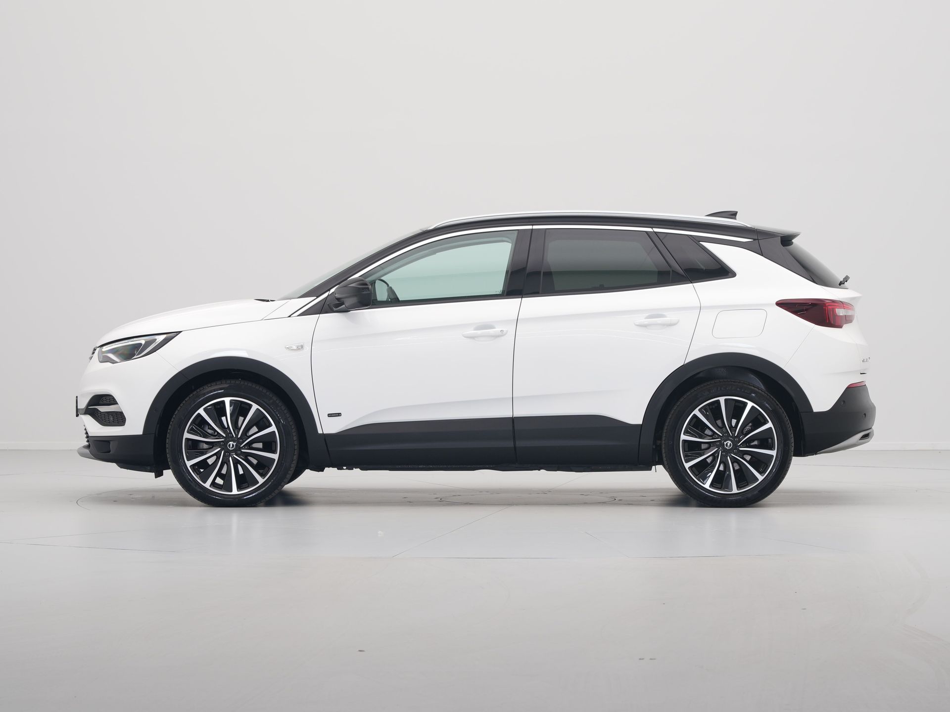 Opel - Grandland X 1.6 Turbo Hybrid4 300pk Innovation - 2020