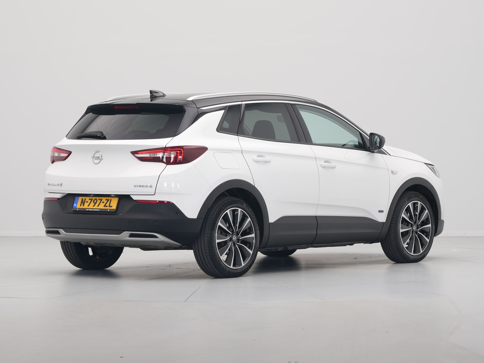 Opel - Grandland X 1.6 Turbo Hybrid4 300pk Innovation - 2020