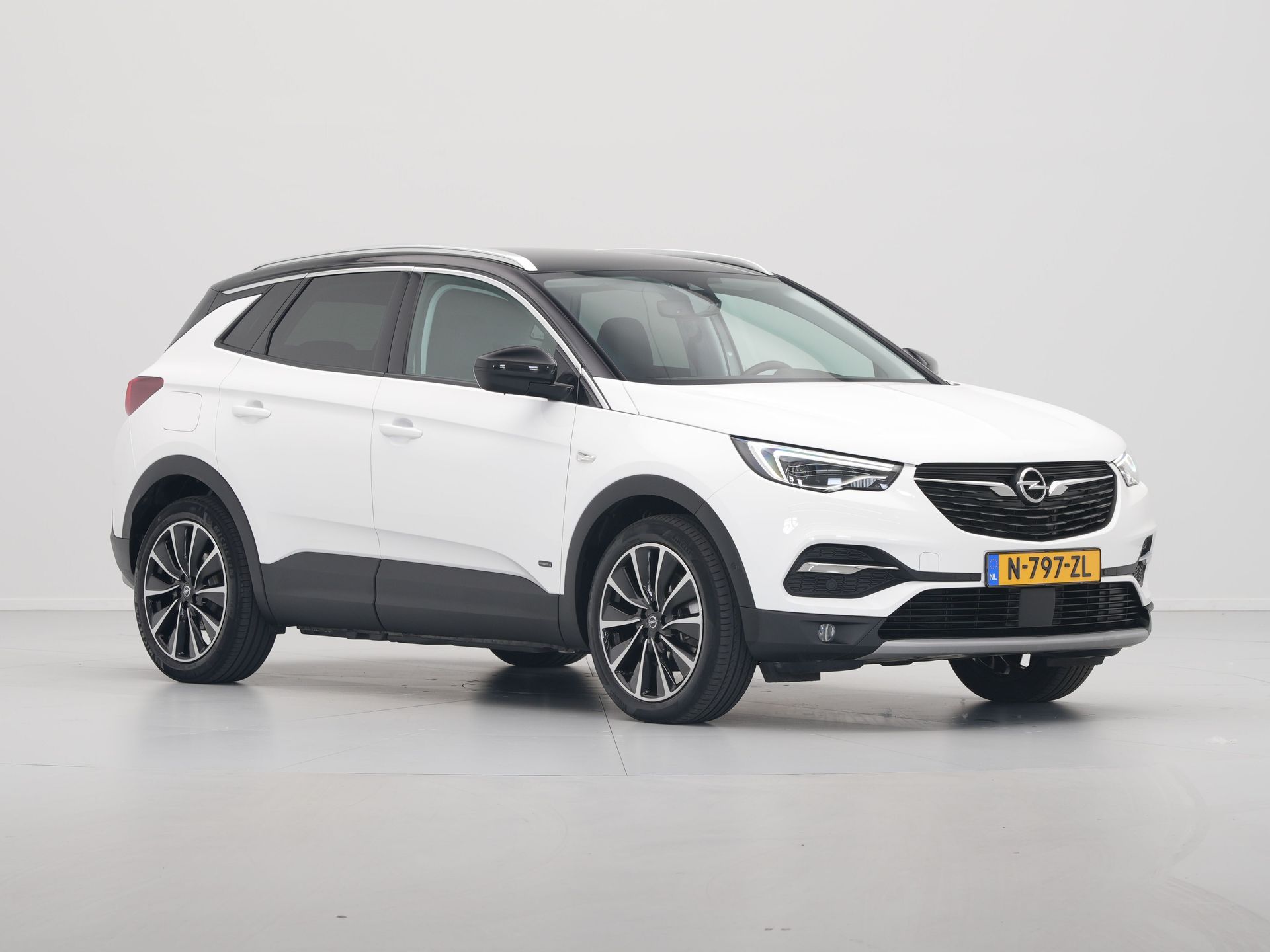 Opel - Grandland X 1.6 Turbo Hybrid4 300pk Innovation - 2020