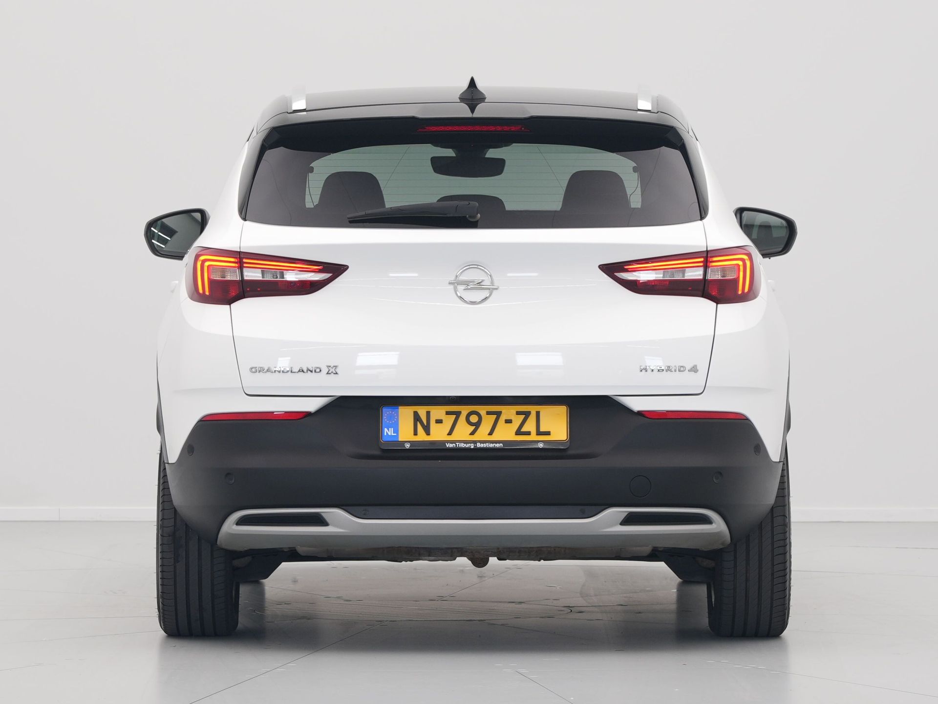 Opel - Grandland X 1.6 Turbo Hybrid4 300pk Innovation - 2020