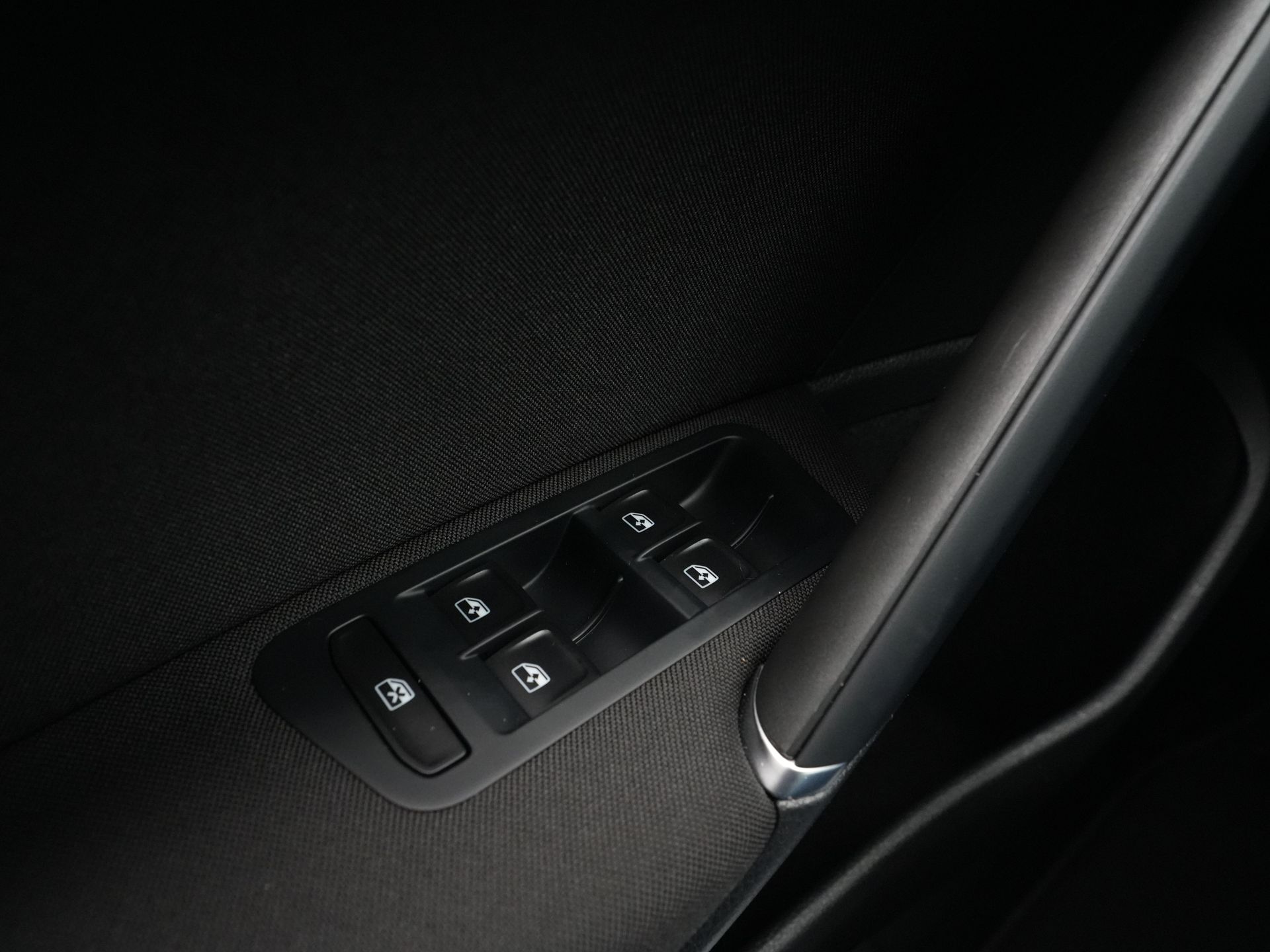 Volkswagen - e-Golf E-DITION 136pk - 2020