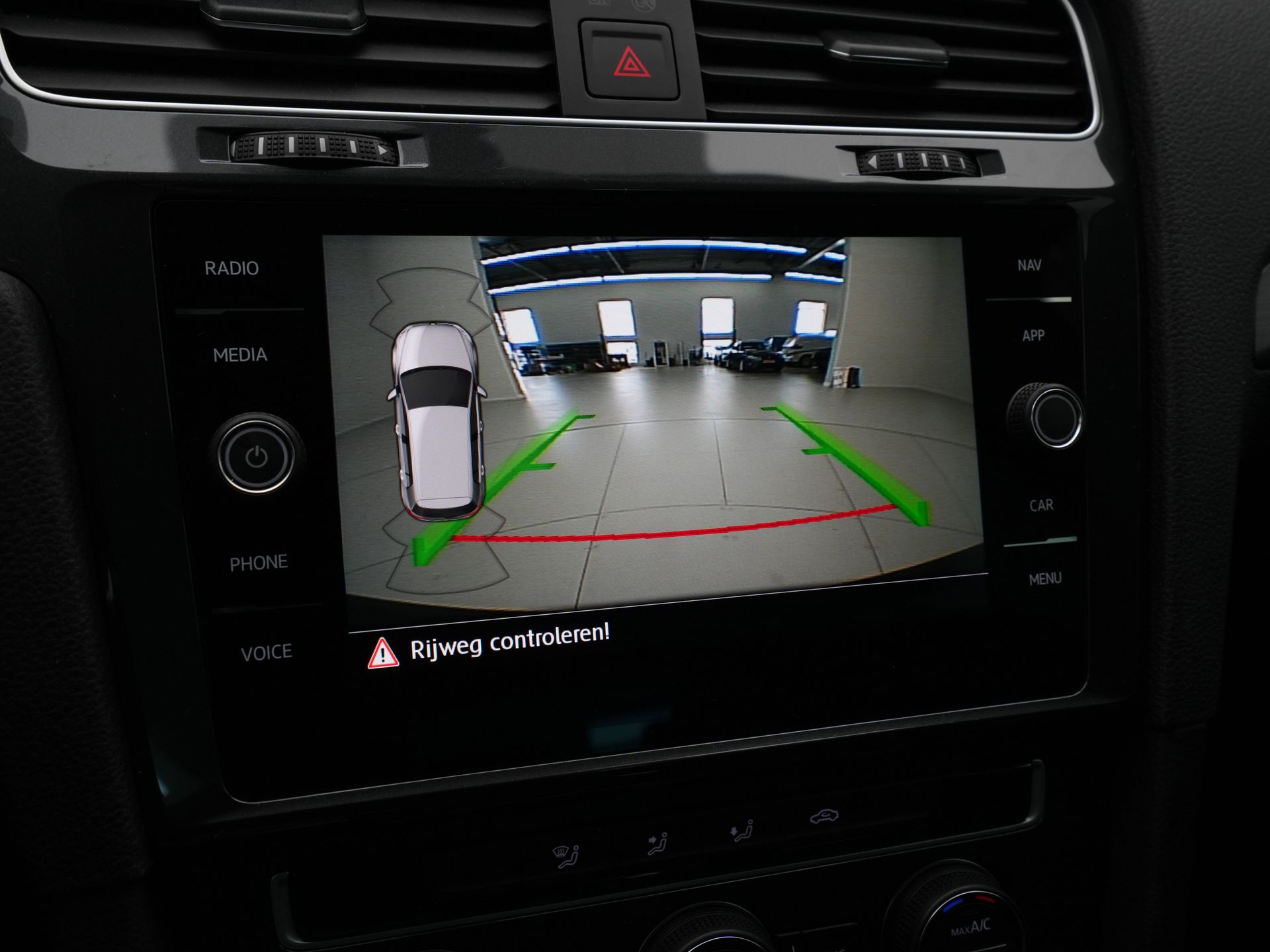 Volkswagen - e-Golf E-DITION 136pk - 2020