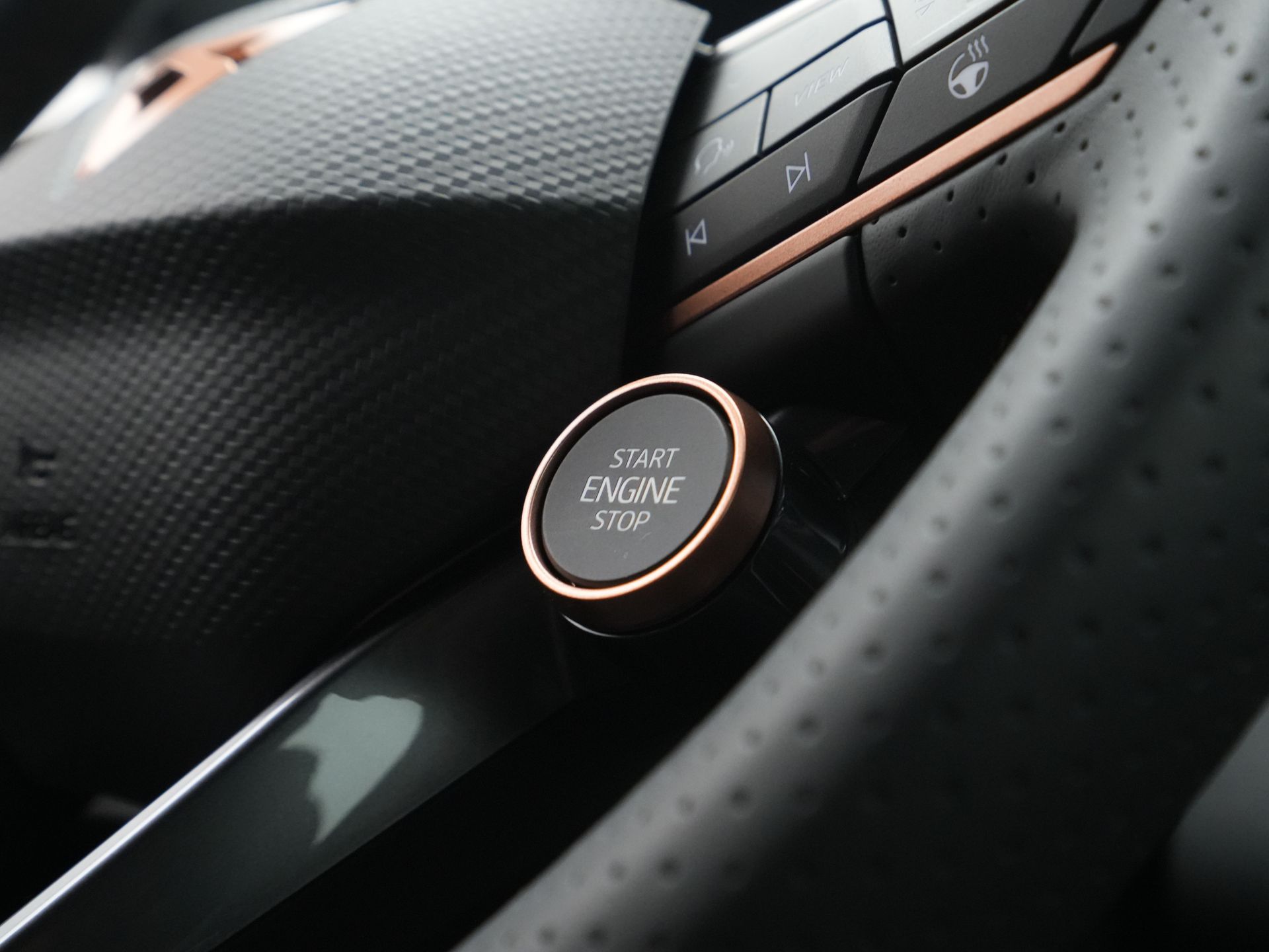 CUPRA - Terramar 1.5 TSI e-Hybrid 204pk - 2025