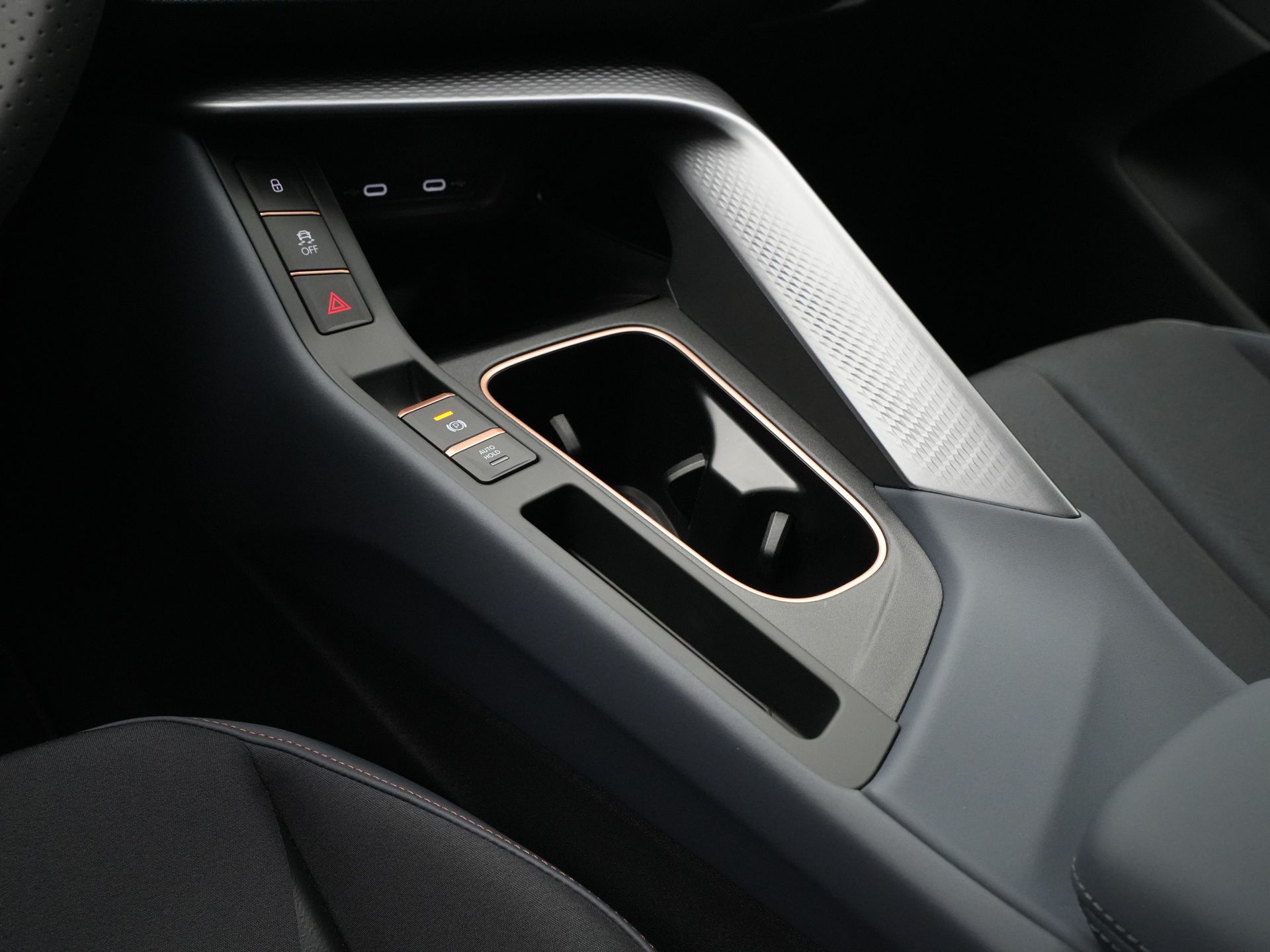 CUPRA - Terramar 1.5 TSI e-Hybrid 204pk - 2025