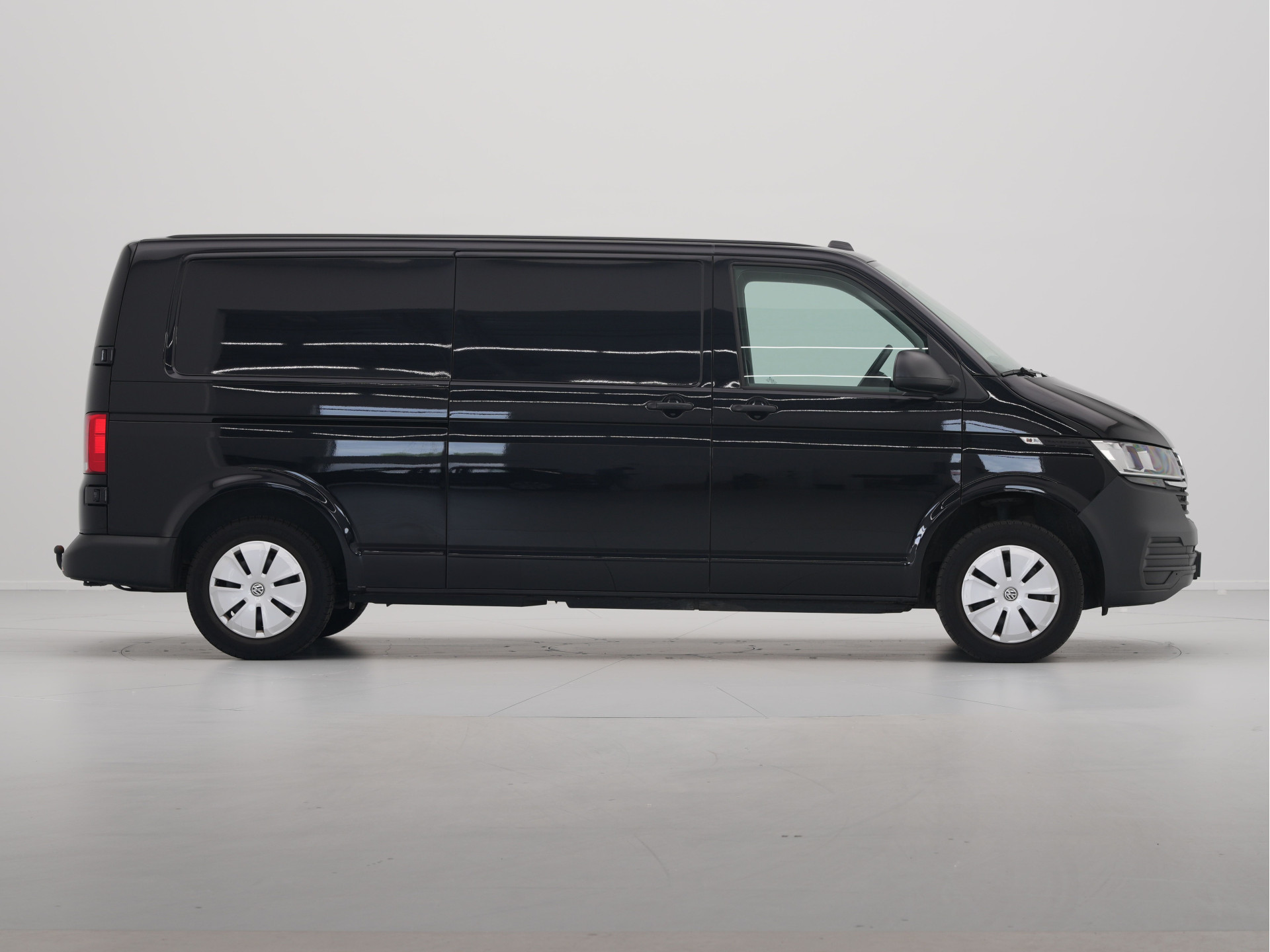 Volkswagen - Transporter 2.0 TDI L2H1 28 Economy Business - 2024