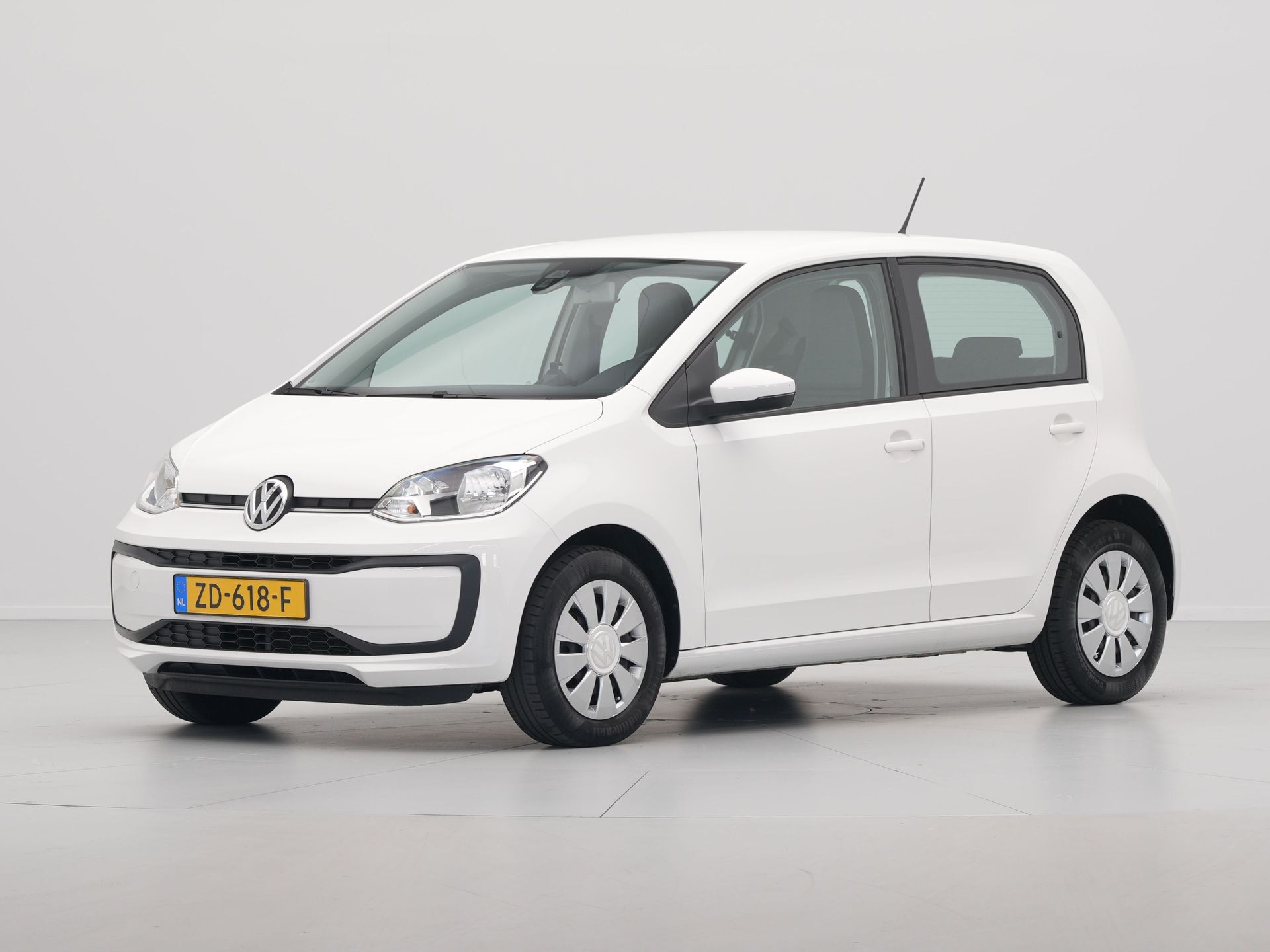 Volkswagen - up! 1.0 BMT move up! - 2019