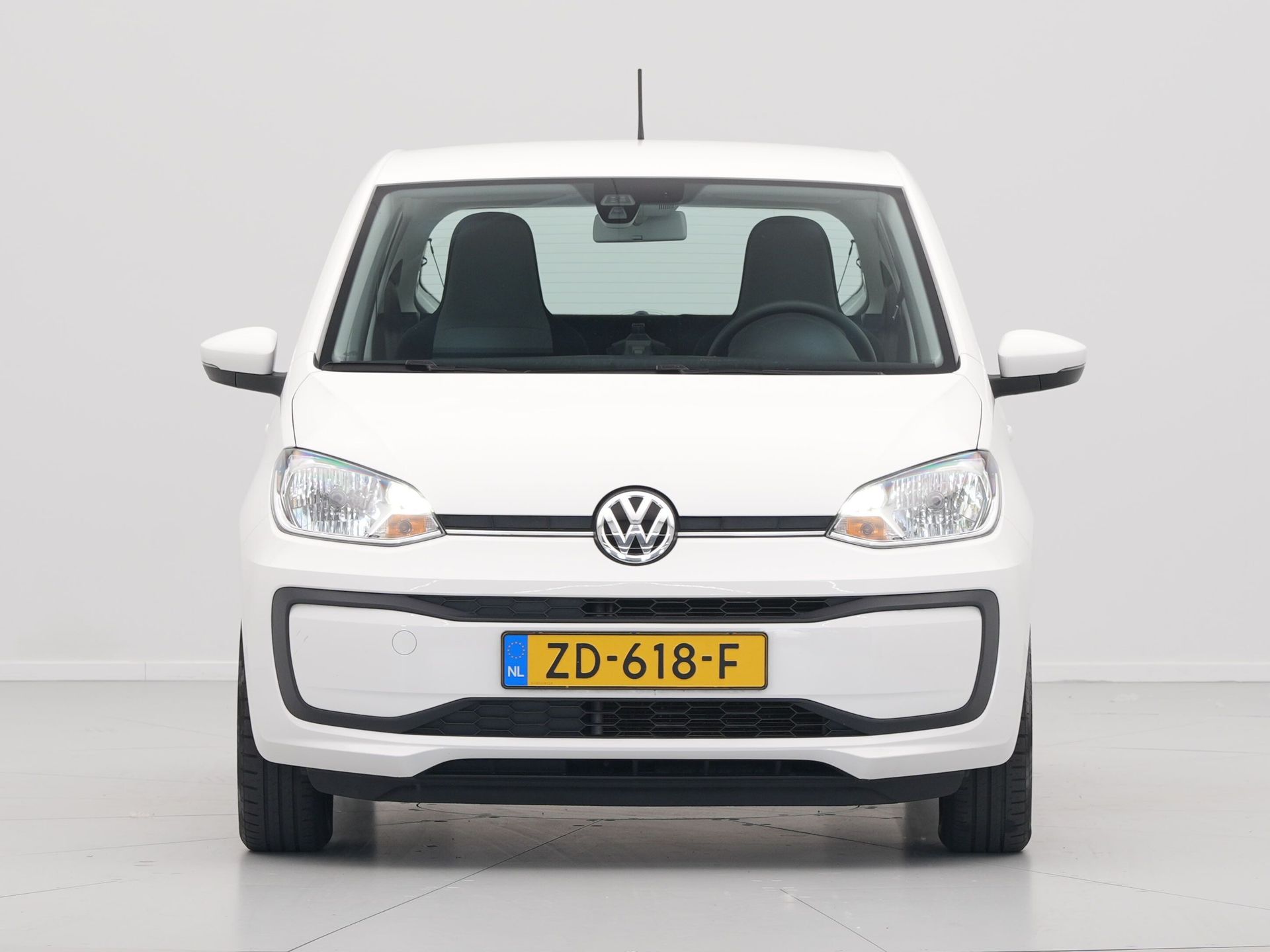 Volkswagen - up! 1.0 BMT move up! - 2019