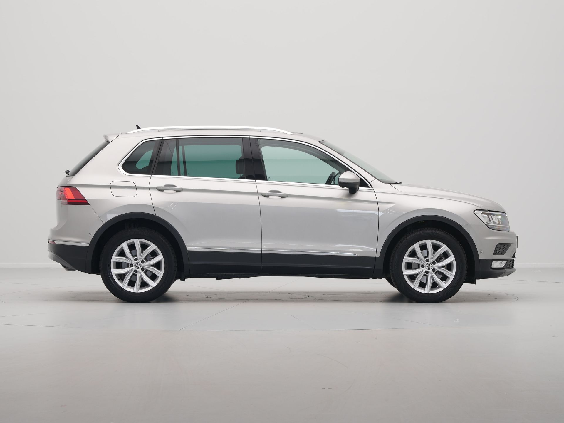 Volkswagen - Tiguan 1.4 TSI ACT 150pk DSG Highline - 2017