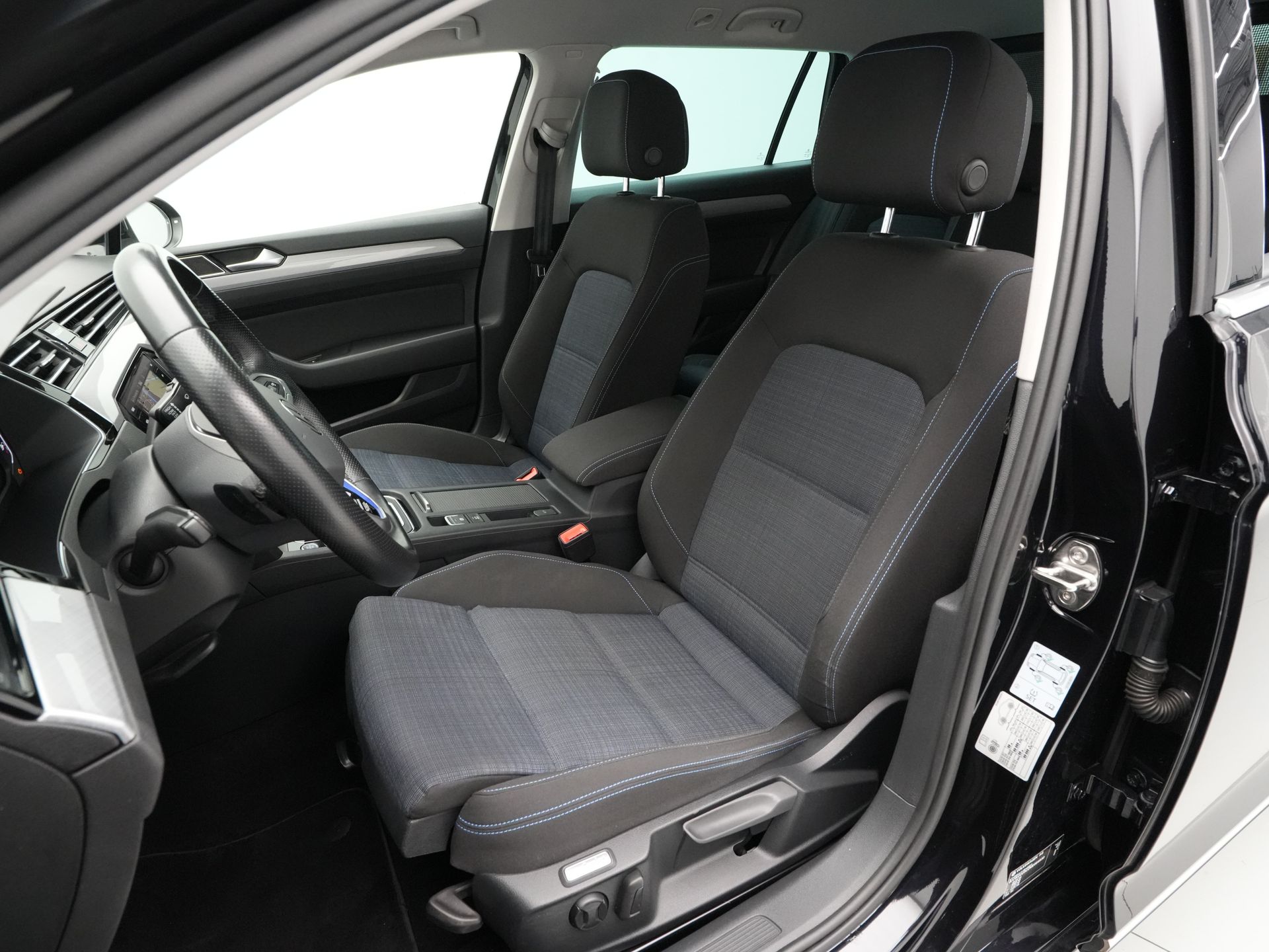 Volkswagen - Passat Variant 1.4 TSI 218pk PHEV GTE Business - 2020