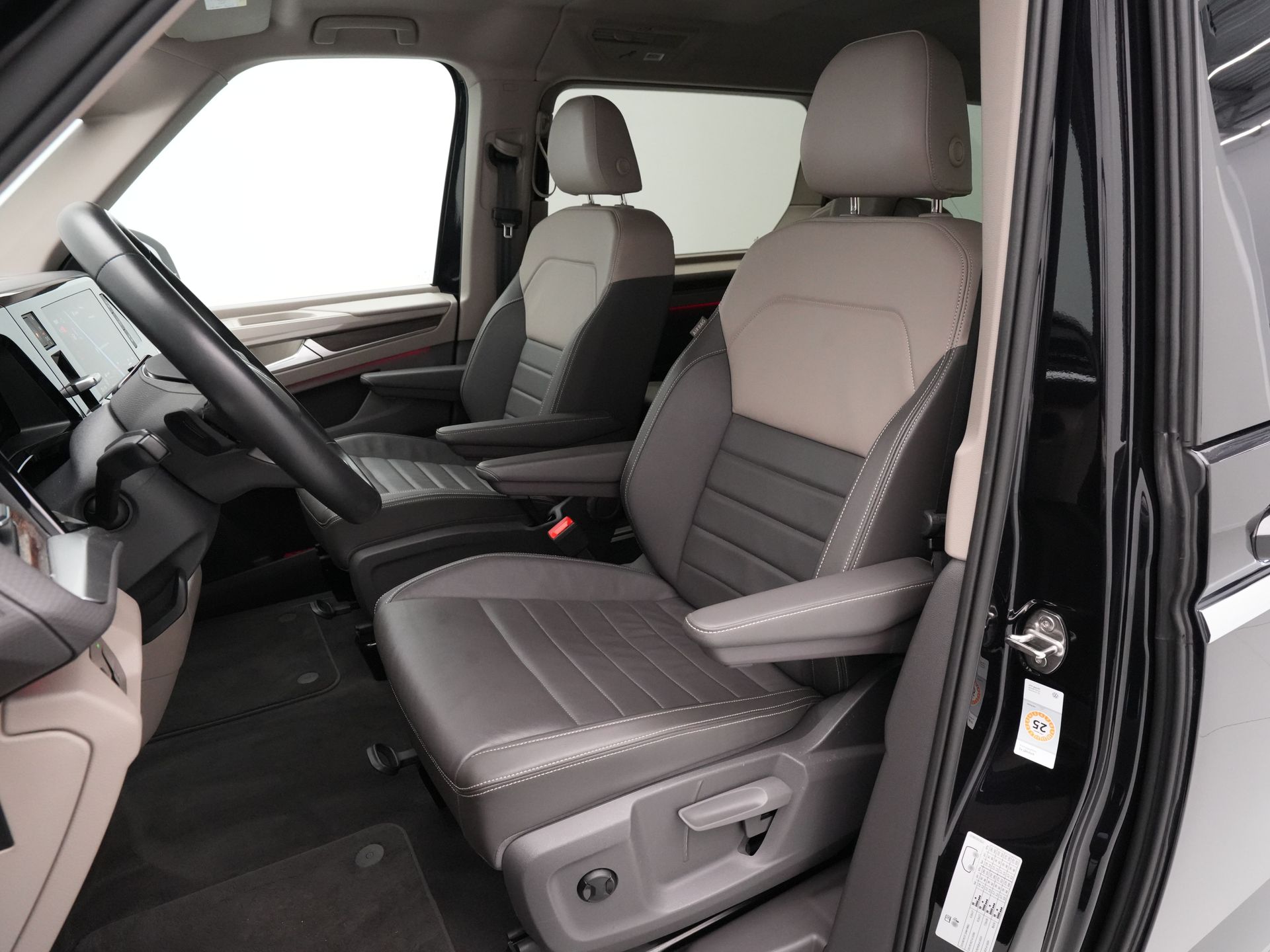 Volkswagen - Multivan 1.4 eHybrid 218pk L2H1 Style - 2023