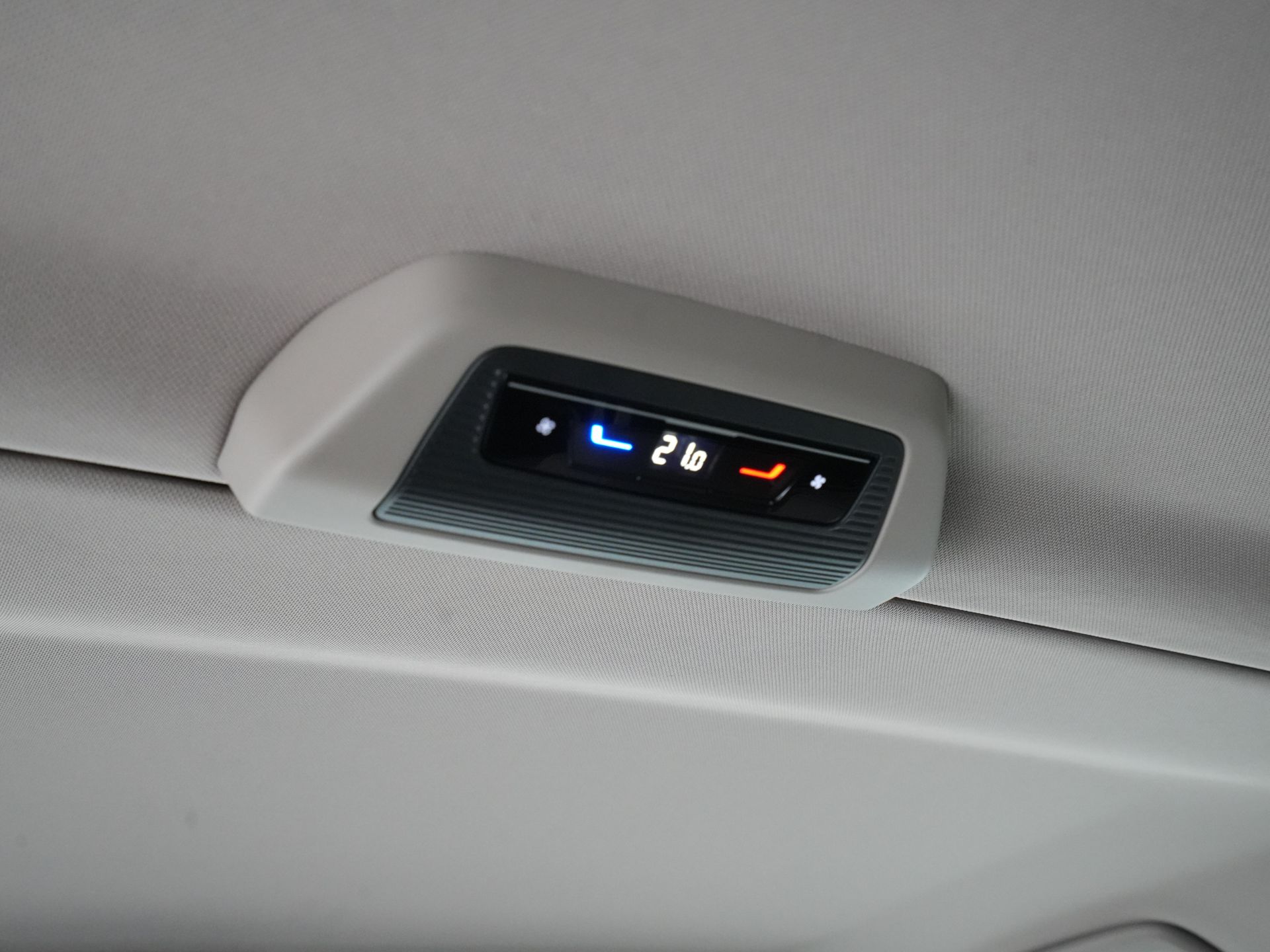Volkswagen - Multivan 1.4 eHybrid 218pk L2H1 Style - 2023