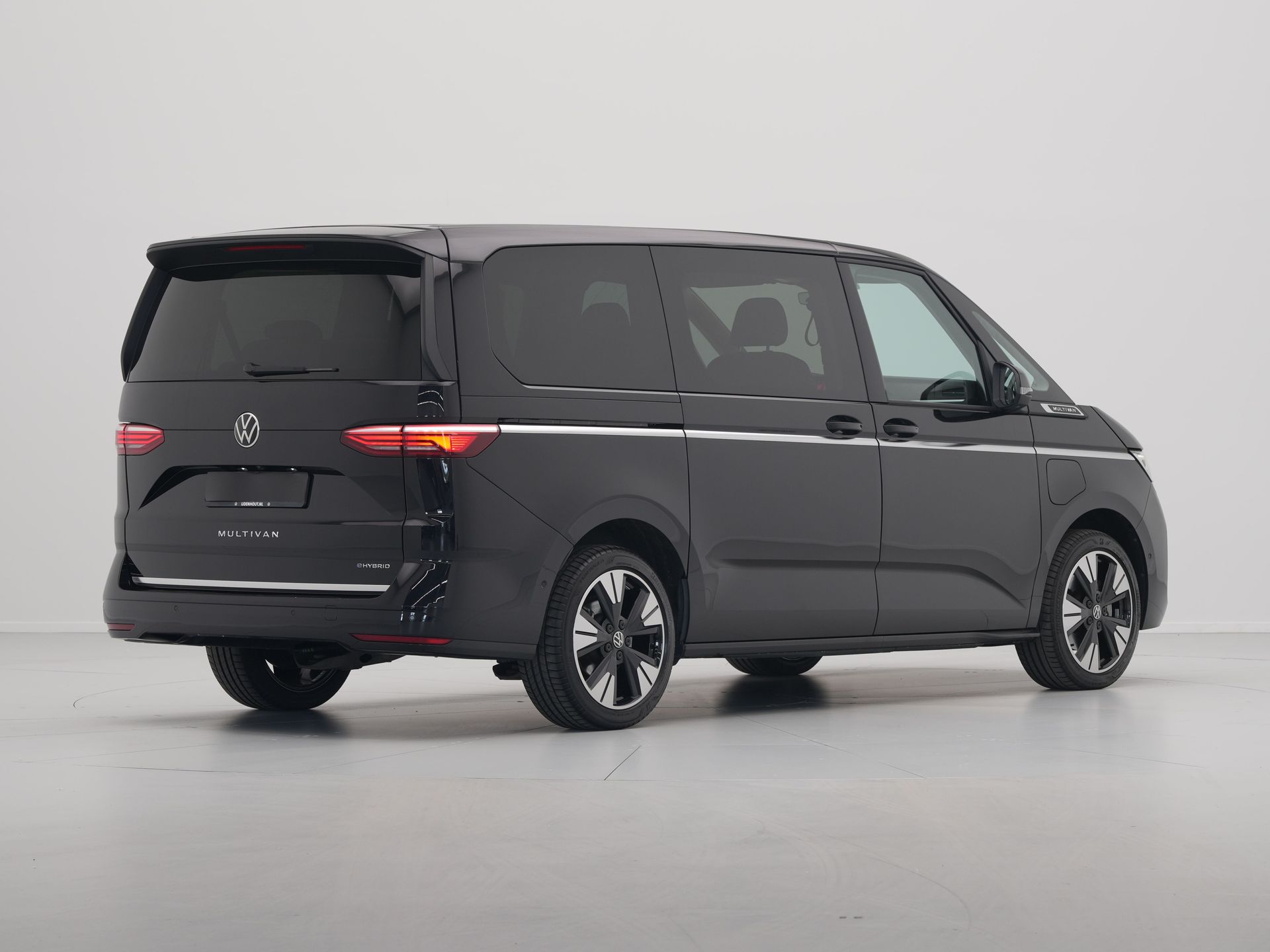 Volkswagen - Multivan 1.4 eHybrid 218pk L2H1 Style - 2023